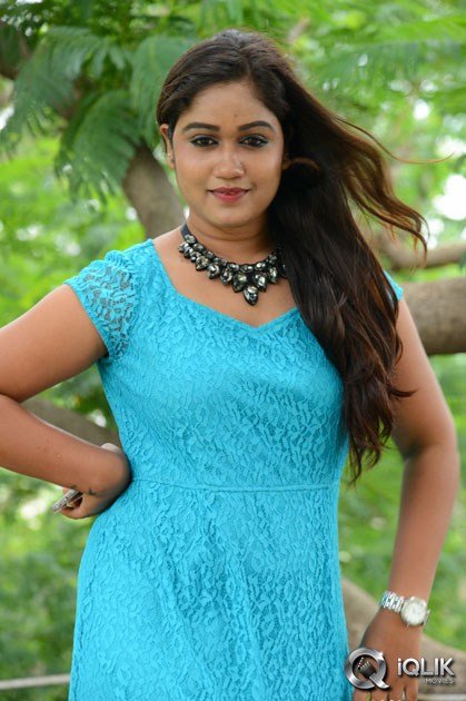 Brahmini-At-Lovers-Park-Movie-Opening